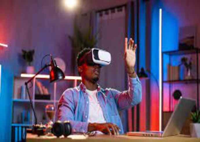 What is a virtual reality headset?