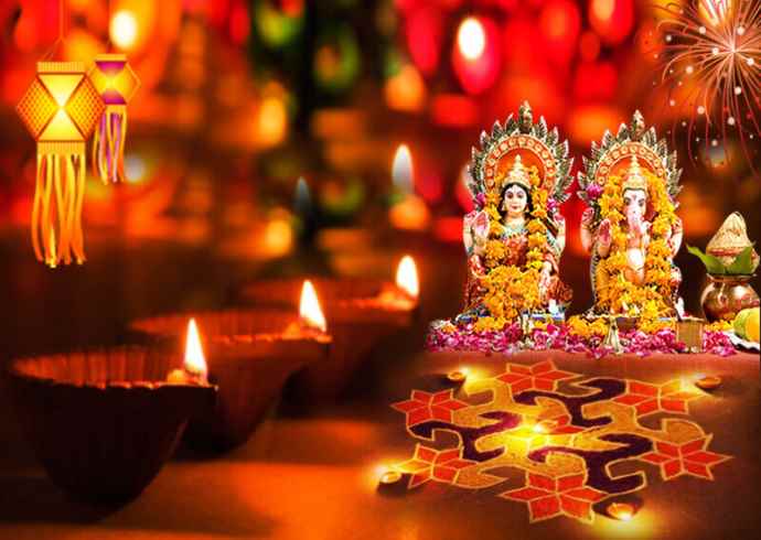 What are the major festivals celebrated in India?
