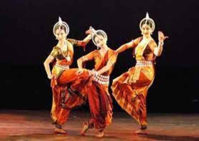 भारतीय संस्कृति में परंपरिक गानों और गीतों के महत्व क्या है?