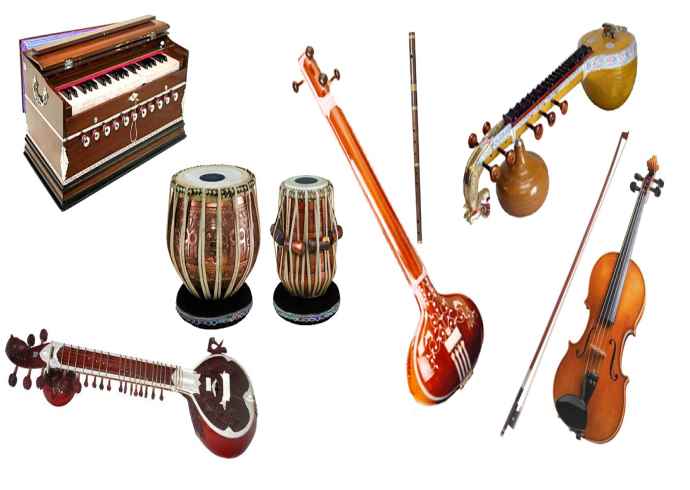 Describe the traditional Indian musical instrument, the sitar.