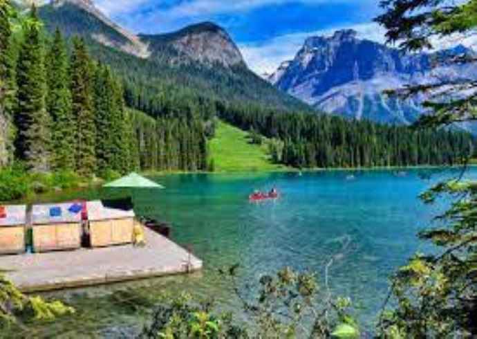 भारतीय संस्कृति में विविध प्राकृतिक सौंदर्य के बारे में जानकारी दें।