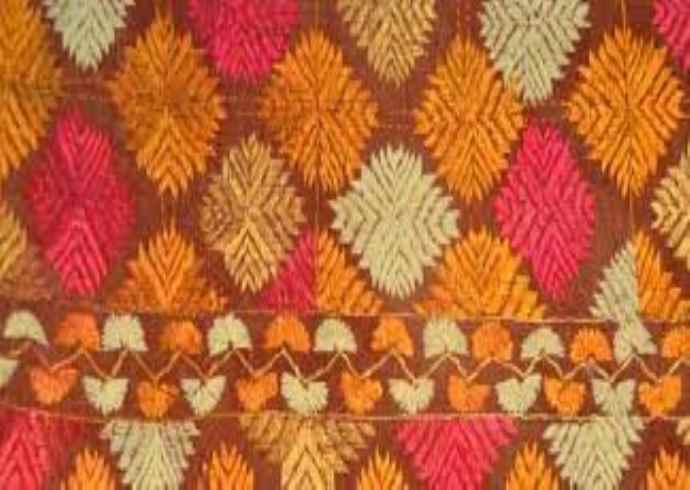 What is the cultural significance of the Phulkari embroidery in Punja
